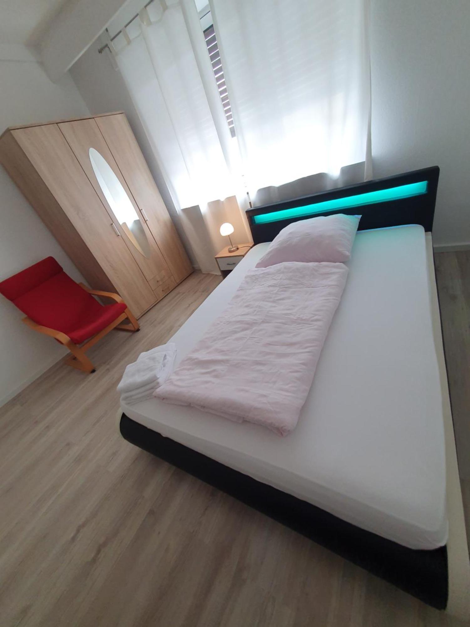 Gemuetliches Privatzimmer An Der Uniklinik Mainz. Sehr Zentral エクステリア 写真